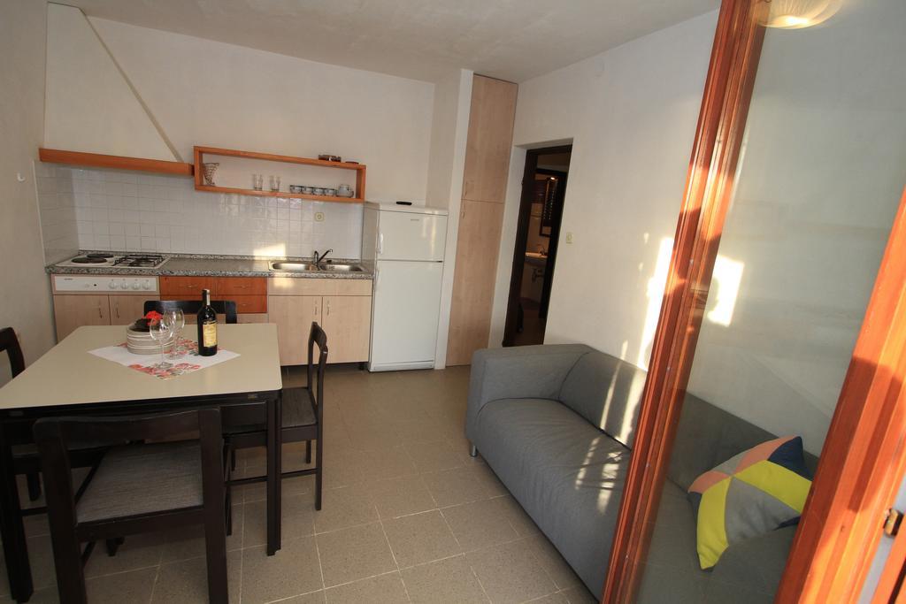 Holiday Apartment Rokov Zadar Zimmer foto